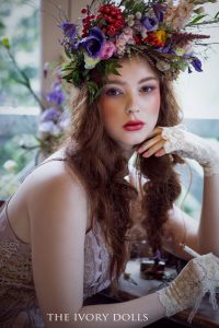 Key to My Heart Choker and Lady Lace Gloves by The Ivory Dolls. Dress by RawRags. Modelled by Aleksandra Girskaya. Floristry by Jasper+Quinn. Hair by Honeystone Hair. Makeup by Elouise Abbott. Photography by DannielleJaine.