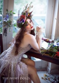 Key to My Heart Choker and Lady Lace Gloves by The Ivory Dolls. Dress by RawRags. Modelled by Aleksandra Girskaya. Floristry by Jasper+Quinn. Hair by Honeystone Hair. Makeup by Elouise Abbott. Photography by DannielleJaine.